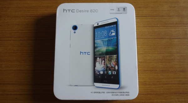 HTC Desire 820 Box
